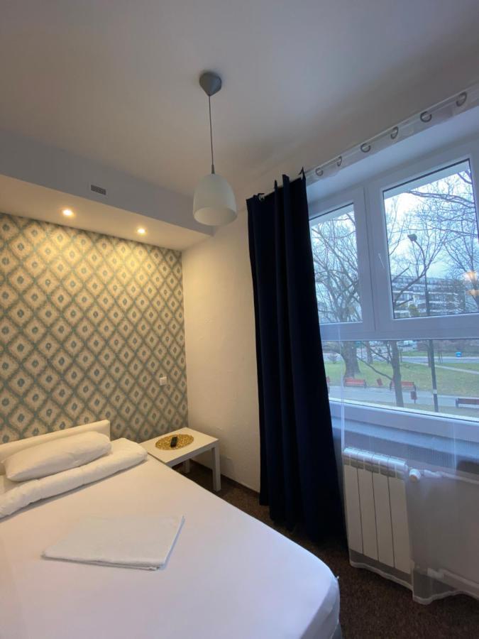 Pastel Guest Rooms ワルシャワ エクステリア 写真